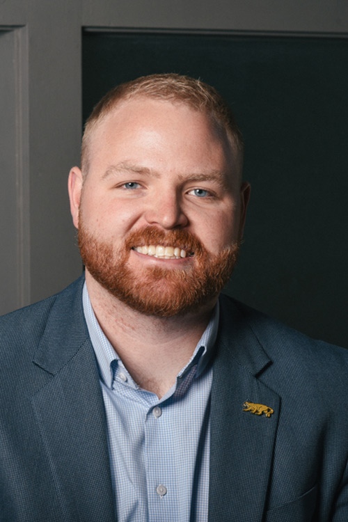 Headshot of Beau Kelly